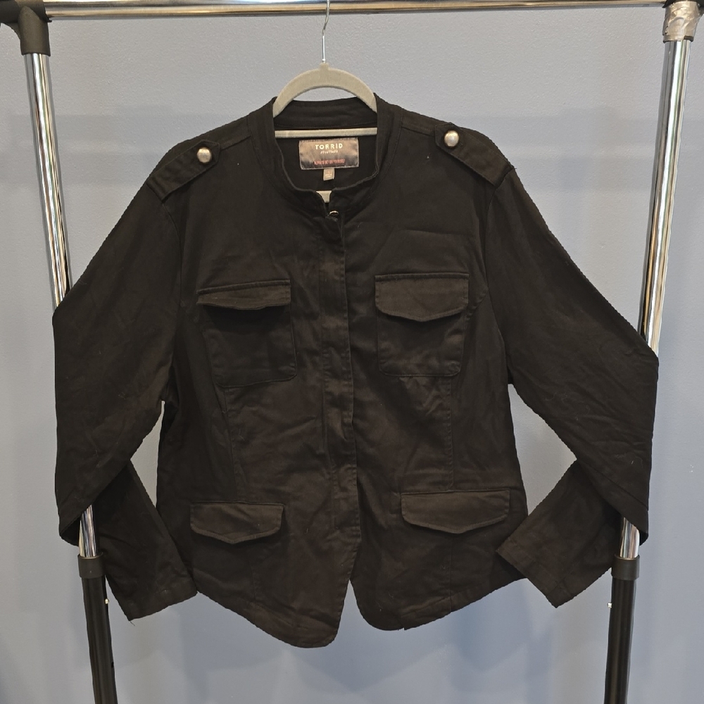 NWOT Torrid Women's Black Military Style Jacket